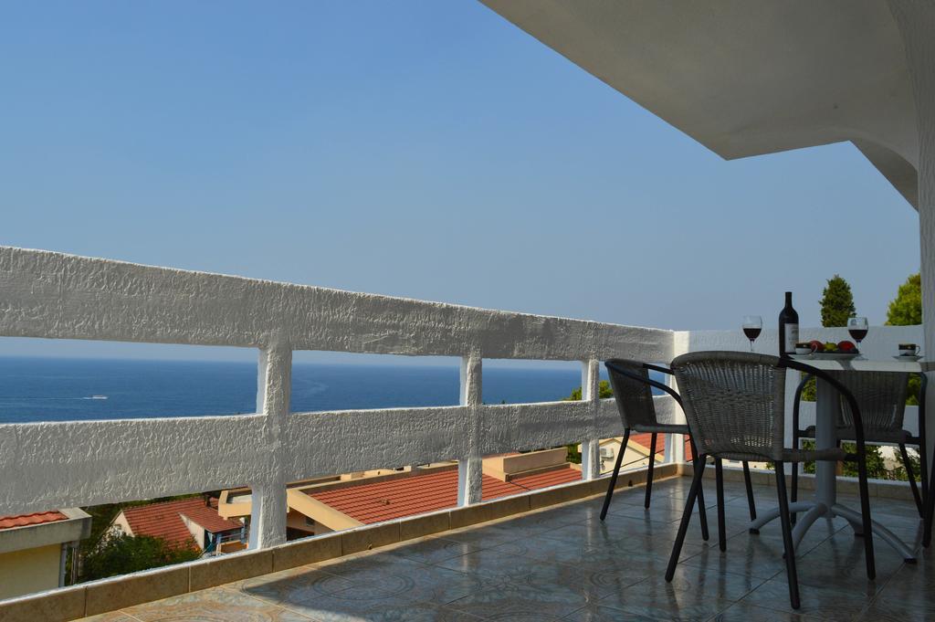 Apartment Sunny Bar Luaran gambar